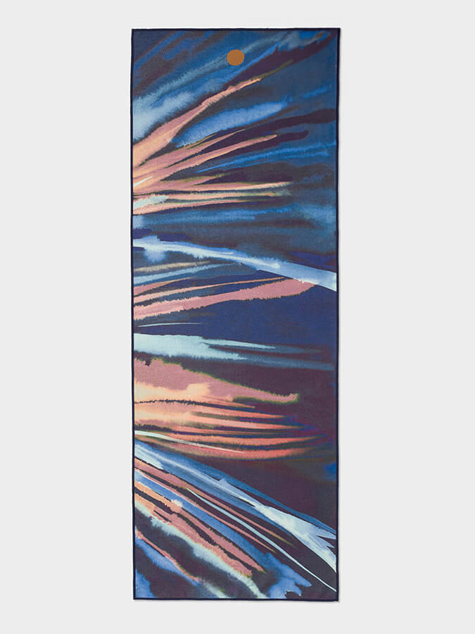 Manduka Yogitoes Mat Size rSKIDLESS Yoga Towels 71'' - Harmonize