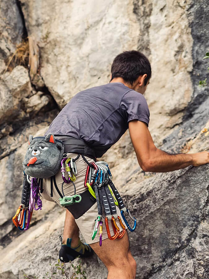 YY Vertical Chalk Bag