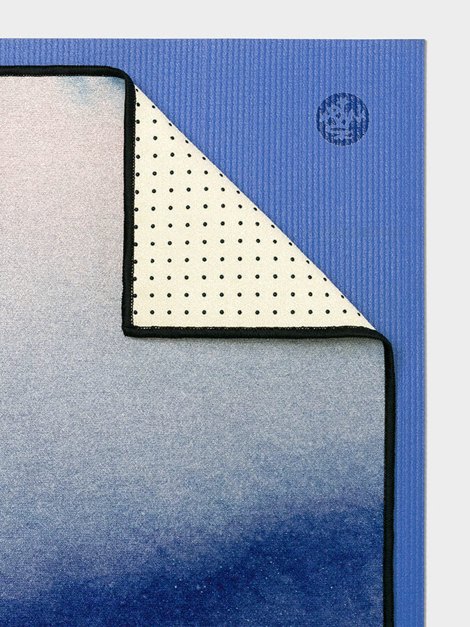 Manduka Yogitoes Mat Size rSKIDLESS Yoga Towels 71'' - Horizons